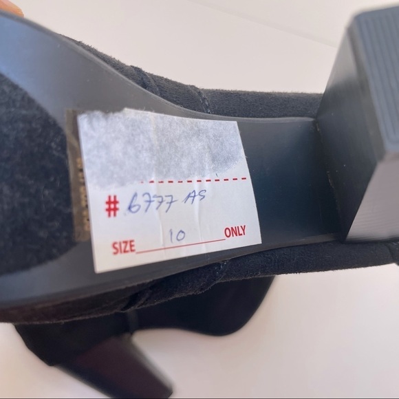 💜🤑FOREVER Women's Round Toe Lace Up Side Zip Platform Stacked Chunky Heel Boot - Picture 6 of 7